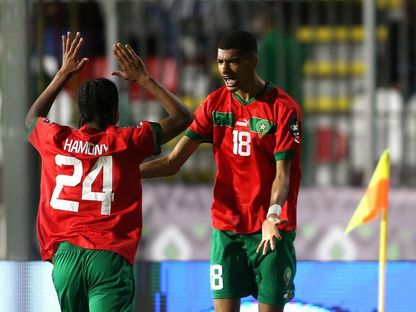 احتفال لاعبي منتخب المغرب بتسجيل الهدف الأول في مرمى الجزائر بكأس إفريقيا تحت 17 عاماً - 10 مايو 2023  - Twitter/@caf_online_AR