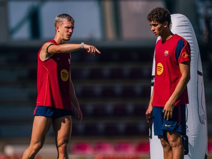 حمزة عبد الكريم وداني أولمو خلال تدريبات برشلونة - 26 أغسطس 2026 - X/FCBarcelona_es