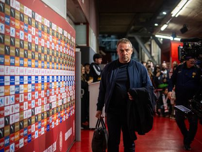 هانزي فليك مدرب برشلونة خلال لقاء جيرونا بالدوري الإسباني - 16 فبراير 2026 - X@FCBarcelona