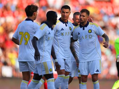 كريستيانو رونالدو يحتفل بهدفه مع النصر أمام ألميريا في لقاء ودي بجانب إنييغو مارتينيز وجواو فيليكس - 10 أغسطس 2025 - x@AlNassrFC