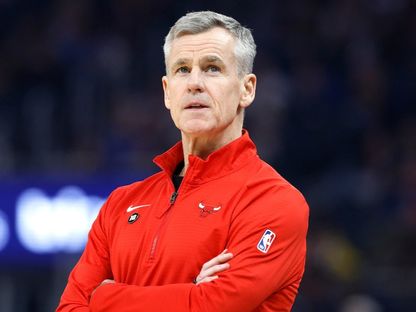 بيلي - https://www.nba.com/bulls