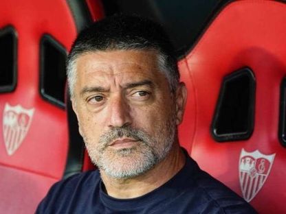 خافيير غارسيا بيمينتا مدرب إشبيلية المُقال - 13 أبريل 2025 - X/@FabrizioRomano