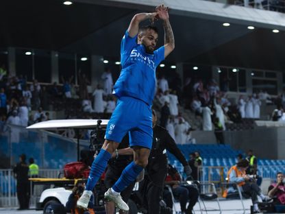 احتفال ميشائيل ديلغادو لاعب نادي الهلال بتسجيل هدف في مرمى الرياض - 8 مارس 2024 - X/@Alhilal_FC