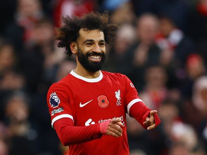 لاعب ليفربول محمد صلاح يحتفل بالتسجيل في مرمى برينتفورد في الدوري الإنجليزي الممتاز - 12 نوفمبر 2023 - Reuters