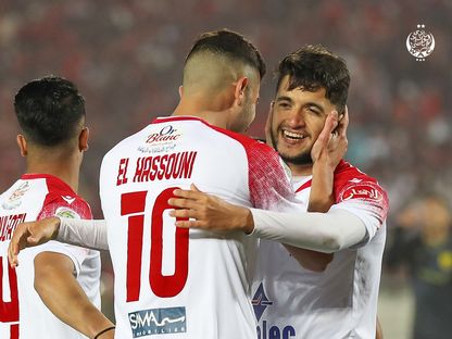 فرحة لاعبي الوداد بهدف أيمن الحسوني خلال لقاء المغرب الفاسي - 25 يناير 2023 - twitter/WACofficiel