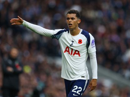 برينان جونسون مهاجم توتنهام خلال مواجهة مانشستر يونايتد بالدوري الإنجليزي الممتاز - 8 نوفمبر 2025 - Reuters