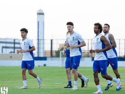 نيمار جونيور لاعب الهلال السعودي في حصة تدريبية مع زملائه - 29 سبتمبر 2024 - X/@Alhilal_FC