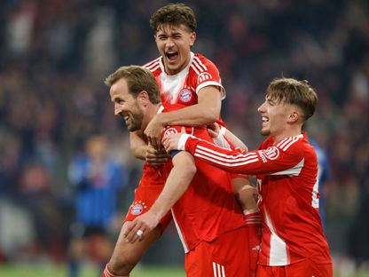 هاري كين يحتفل بتسجيل هدف لفريقه بايرن ميونيخ أمام أتالانتا في دوري أبطال أوروبا - 19 مارس 2026 - REUTERS