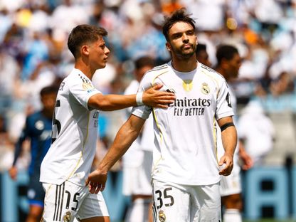 راؤول أسينسيو مدافع ريال مدريد يتعرض للطرد خلال لقاء باتشوكا بكأس العالم للأندية - 22 يونيو 2025 - Reuters