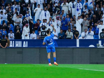 ألكسندر ميتروفيتش مهاجم نادي الهلال يحتفل بهدفه في مرمى التعاون بالدوري السعودي- 3 مايو 2024 - X/@SPL