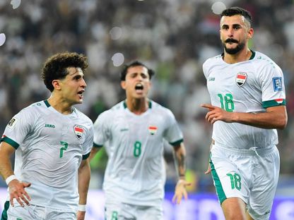 لاعبون من منتخب العراق يحتفلون بتسجيل هدف في مرمى فلسطين بتصفيات كأس العالم 2026 - 10 أكتوبر 2024 - X/@Iraq Football Association