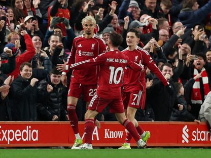 هوغو إيكيتيكي مهاجم ليفربول يحتفل بهدفه الثاني في مرمى نيوكاسل يونايتد في الدوري الإنجليزي - 31 يناير 2026 - Reuters