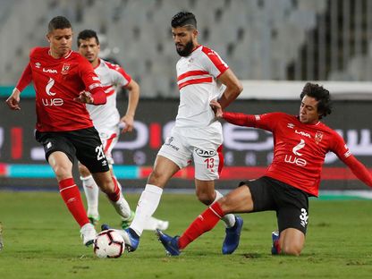 مواجهة بين الأهلي والزمالك في الدوري المصري - REUTERS