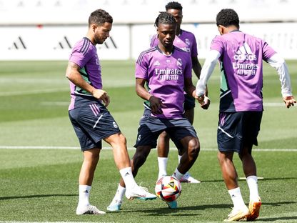 جانب من تدريبات ريال مدريد استعدادا لمواجهة أوساسونا في نهائي كأس ملك إسبانيا -  4 مايو 2023  - twitter/@realmadridarab 