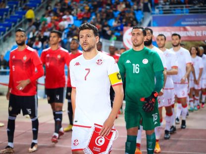 دخول المنتخبين التونسي والليبي ملعب رادس قبل مواجهتهما في تصفيات كأس أمم إفريقيا - 24 مارس 2023  - Facebook/fédération tunisienne de football