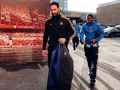 روبن أموريم مدرب مانشستر يونايتد يصل إلى ملعب سيتي غراوند قبل مباراة نوتنغهام فورست في الدوري الإنجليزي - 1 نوفمبر 2025 - X/@ManUtd