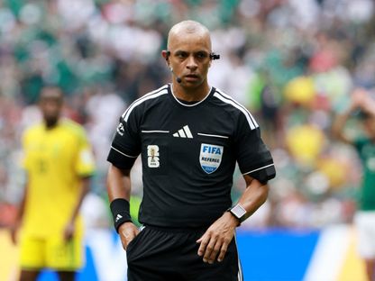 الحكم البرازيلي ويلتون سامبايو يدير لقاء المكسيك وجنوب إفريقيا في افتتاح كأس العالم 2026 - 11 يونيو 2026 - Reuters