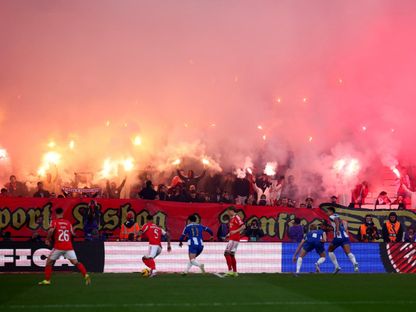 صورة من مباراة بنفيكا وبورتو في الدوري البرتغالي - 8 مارس 2026 - Reuters