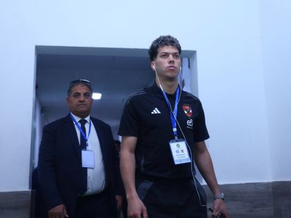 إمام عاشور لاعب الأهلي قبل مباراة الهلال السوداني - 8 أبريل 2025 - X/@AlAhly