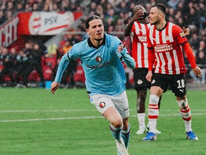 أنيس حاج موسى يحتفل بهدفه في مباراة آيندهوفن وفينورد روتردام بالدوري الهولندي - 25 أكتوبر 2026 - X/Feyenoord