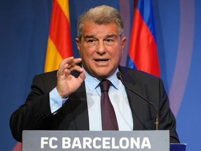 جوان لابورتا رئيس نادي برشلونة في مؤتمر صحفي - 17 أبريل 2023 - AFP