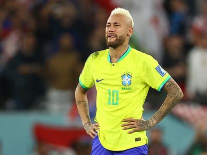 نيمار يبكي بعد خسارة البرازيل من كرواتيا والخروج من كأس العالم - 9 ديسمبر 2022 - reuters