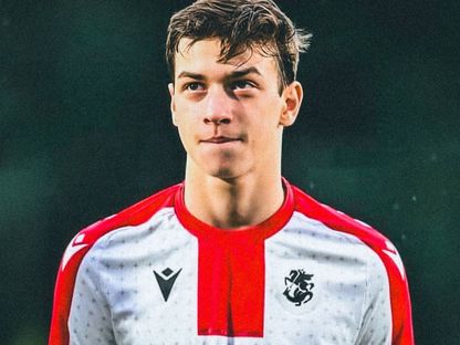 تورنيكي كفاراتسخيليا لاعب فريق دينامو تبليسي الجورجي - صورة متداولة على منصة X