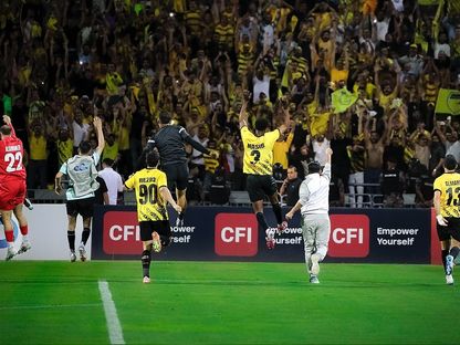 الحسين إربد يطيح الفيصلي ويتأهل لنهائي كأس الأردن
