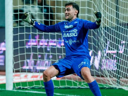 احتفال خوان بابلو كوزاني حارس الخلود بالتأهل لنهائي كأس الملك على حساب الاتحاد - 18 مارس 2026 - X/@AlKholoodClub