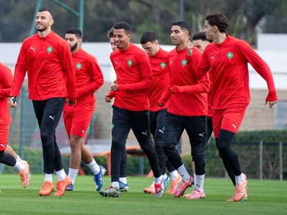 أشرف حكيمي رفقة لاعبي المغرب في تدريبات قبل افتتاح كأس أمم إفريقيا - 20 ديسمبر 2025 - X@EnMaroc