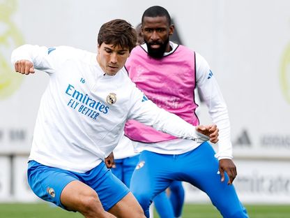 غونزالو غارسيا (يسار) في مران ريال مدريد مع روديغر - 10 مارس 2026 - X/@realmadrid