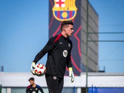 مارك أندري تير شتيغن حارس برشلونة يعود للتدريبات الجماعية بعد غياب طويل - 31 مارس 2025 - X@FCBarcelona
