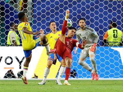 البرتغال تتعادل مع كولومبيا ورونالدو يصطدم بمودريتش في كأس العالم