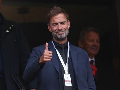 يورغن كلوب خلال حضوره مباراة ليفربول وكريستال بالاس في الدوري الإنجليزي - 25 مايو 2025 - Reuters
