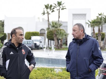 رئيس الأهلي محمود الخطيب ومدير الكرة سيد عبد الحفيظ في تطوان - Twitter/AlAhly