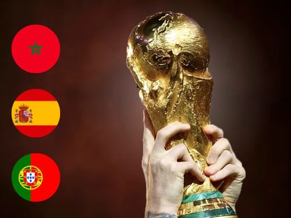 ليونيل ميسي يرفع كأس العالم في قطر - 18 ديسمبر 2022 - Reuters