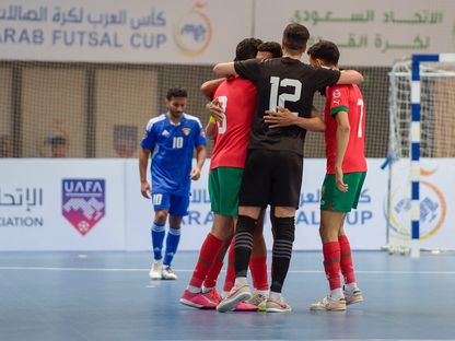 فرحة لاعبي منتخب المغرب بهدف في شباك الكويت - 11 يونيو 2023 - Reuters