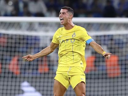 كريستيانو رونالدو يحتفل بهدفه الثاني أمام الهلال في البطولة العربية - web/marca