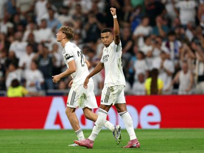 كيليان مبابي يحتفل بهدفه في مباراة ريال مدريد وأوساسونا بأول جولة من الدوري الإسباني - 19 أغسطس 2025 - Reuters