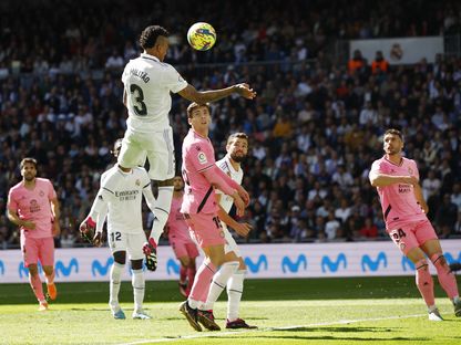 إيدر ميليتاو يسجل الهدف الثاني لريال مدريد في مرمى إسبانيول - 11 مارس 2023 - Reuters 