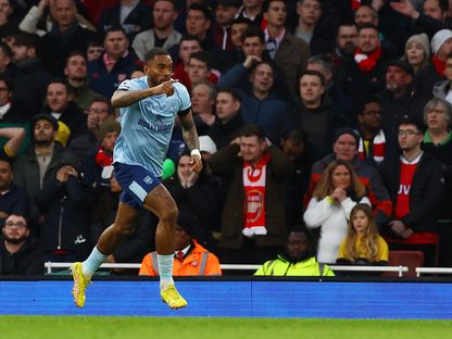 إيفان توني لاعب برنتفورد - reuters