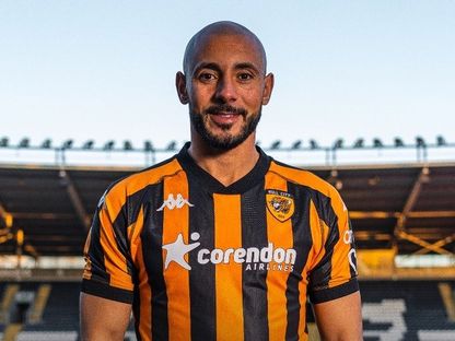 نور الدين أمرابط بعد انتقاله إلى نادي هال سيتي الإنجليزي - 17 يناير 2025 - X/HullCity