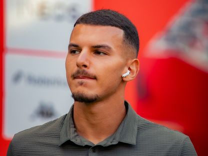 الجزائري بدر الدين بوعناني قبل مباراة نيس وأوكسير بالدوري الفرنسي - 23 أغسطس 2025 - X/ogcnice