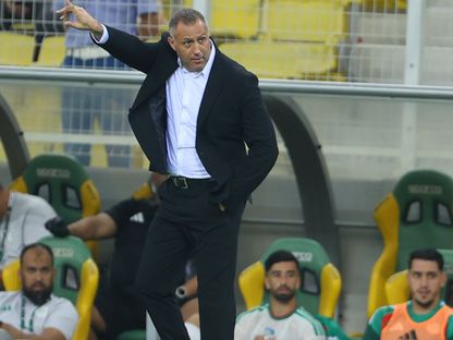 إبراهيم حمداني مدرب منتخب الجزائر خلال مباراة زامبيا بتصفيات كأس أمم إفريقيا - 25 سبتمبر 2026 - FB/Équipe d'Algérie de football