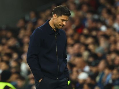 مدرب ريال مدريد تشابي ألونسو خلال مباراة ضد مانشستر سيتي في دوري أبطال أوروبا - 10 ديسمبر 2025 - REUTERS