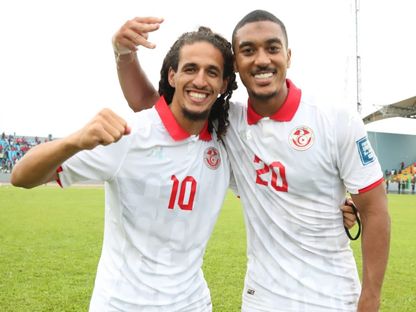 احتفال لاعبي تونس يان فاليري وحنبعل المجبري بعد التأهل لكأس العالم 2026 - 8 سبتمبر 2025 - FB/@Équipe Nationale Tunisienne