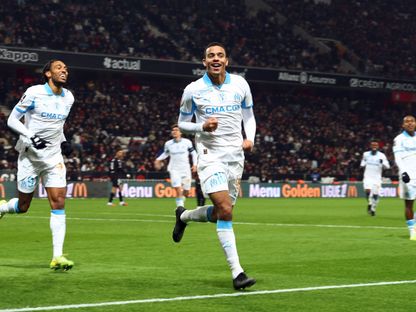 ميسون غرينوود بعد تسجيله هدفاً لأولمبيك مارسيليا في مرمى نيس - 21 نوفمبر 2025 - REUTERS