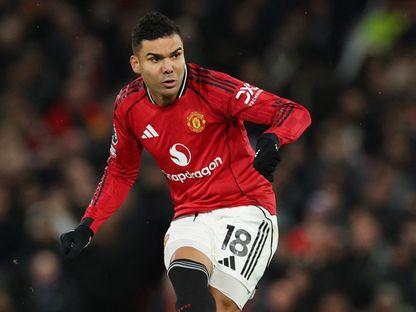 لاعب مانشستر يونايتد كاسيميرو خلال مباراة بورنموث في الدوري الإنجليزي الممتاز - 15 ديسمبر 2025 - Reuters