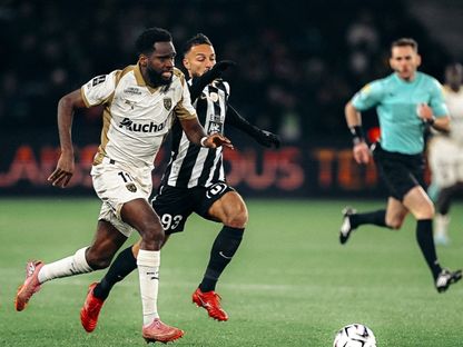 من مباراة لانس وأنجيه في الدوري الفرنسي - 30 نوفمبر 2025 - X/@RCLens