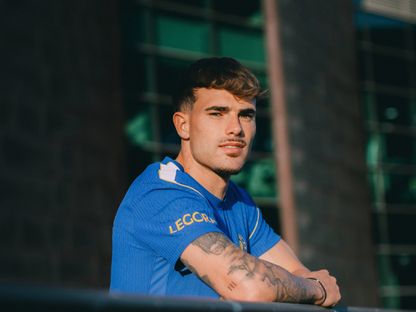 بيب تشافاريا بعد انضمامه لتشيلسي من رايو فايكانو - 12 أغسطس 2026 - X/@ChelseaFC